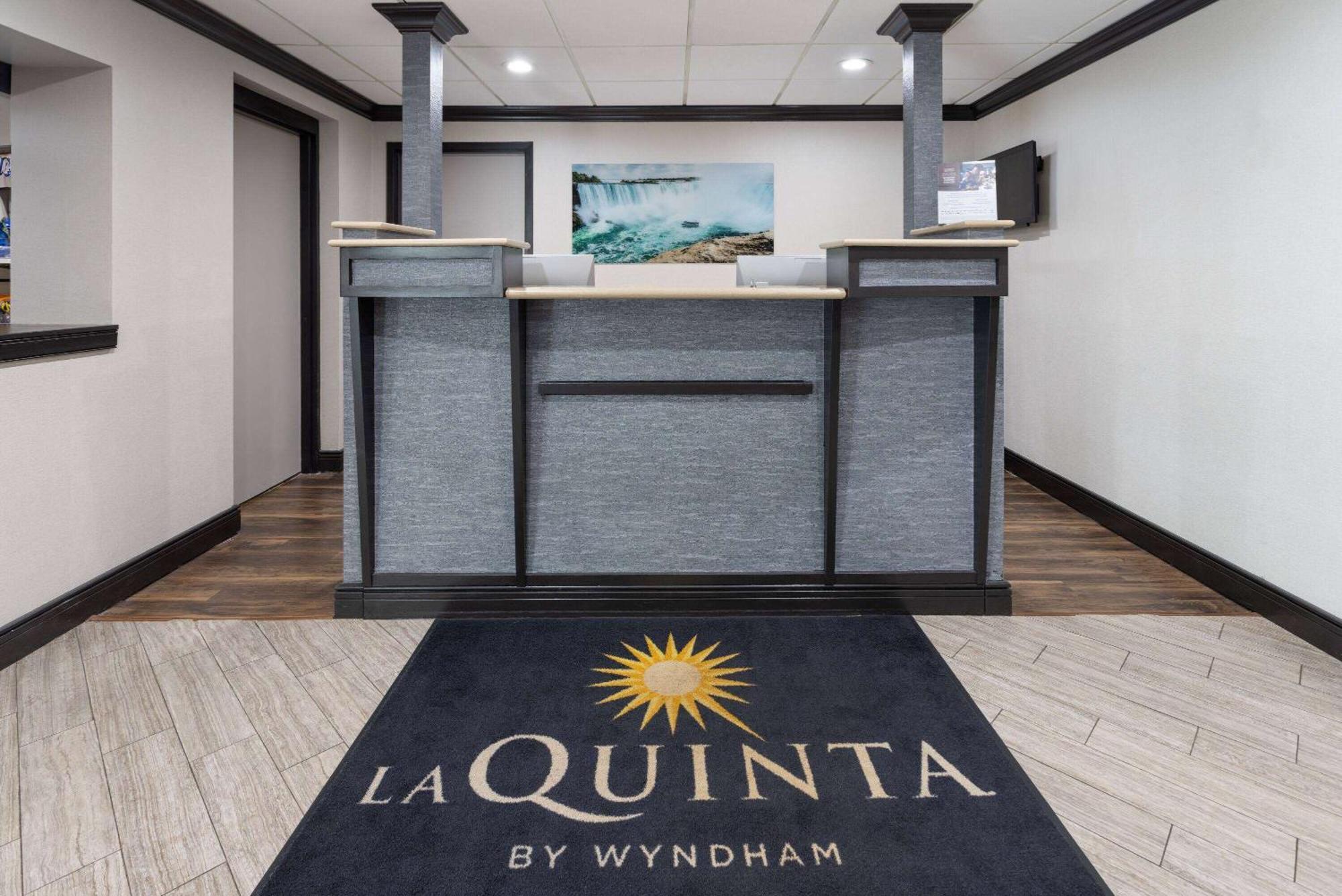 La Quinta Inn By Wyndham Buffalo Airport Williamsville Exteriér fotografie